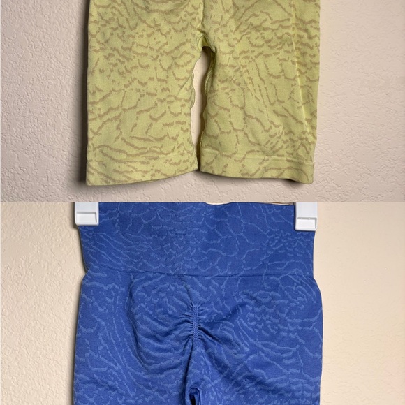 Animal Printer GYMSHARK Biker Shorts Set - Yellow and Blue - Picture 2 of 4